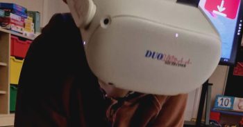 Doktor FROG i gogle VR